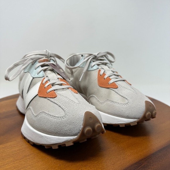 New Balance 327 Calia Sneakers Shoes Size 9 Turtledove - Picture 2 of 13